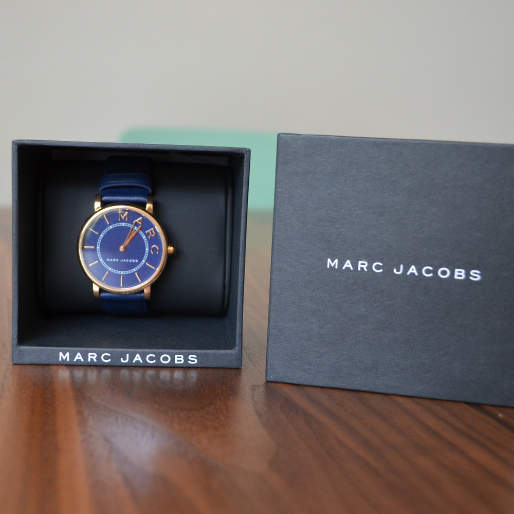 🆕 MARC JACOBS Classic Watch - Picture 7 of 8